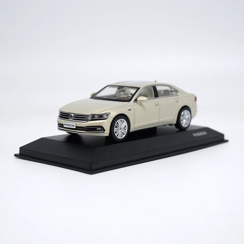 

1/43 Volkswagen PHIDEON Silver Diecast Car model Collection