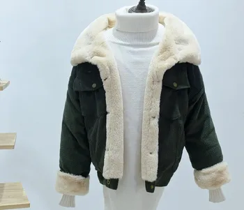 

2018 Winter Loose Women Corduroy Jacket New Fashion Thick Short Coat Casual Ladies Cute Warm Lambswool Outerwear