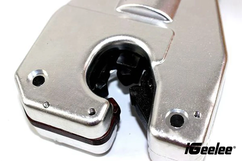 iGeelee CYO-6B Hydraulic Cable Crimper Tool for tubular cable lugs and connectors,standard and multistranded condectors to 240mm2 (5)