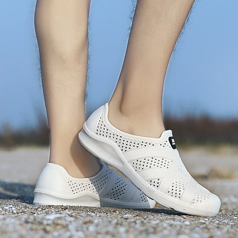 الصيف الرجال أكوا أحذية في الهواء الطلق خفيفة الوزن الشاطئ الأحذية المنبع عدم الانزلاق تنفس الصنادل الرياضة أحذية ماء بسرعة الجافة رياضة