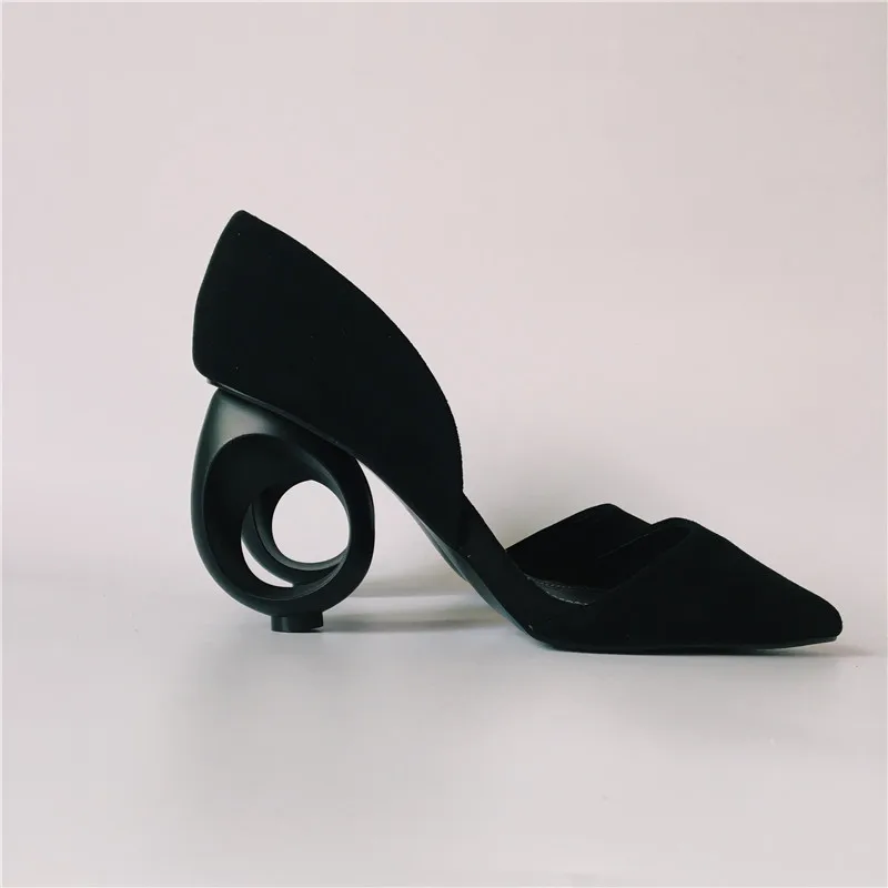 Черные замшевые женские модельные туфли-лодочки свадебные туфли на высоком каблуке с острым носком и резным узором Женская официальная обувь на шпильке; Большой размер 42; zapatos mujer