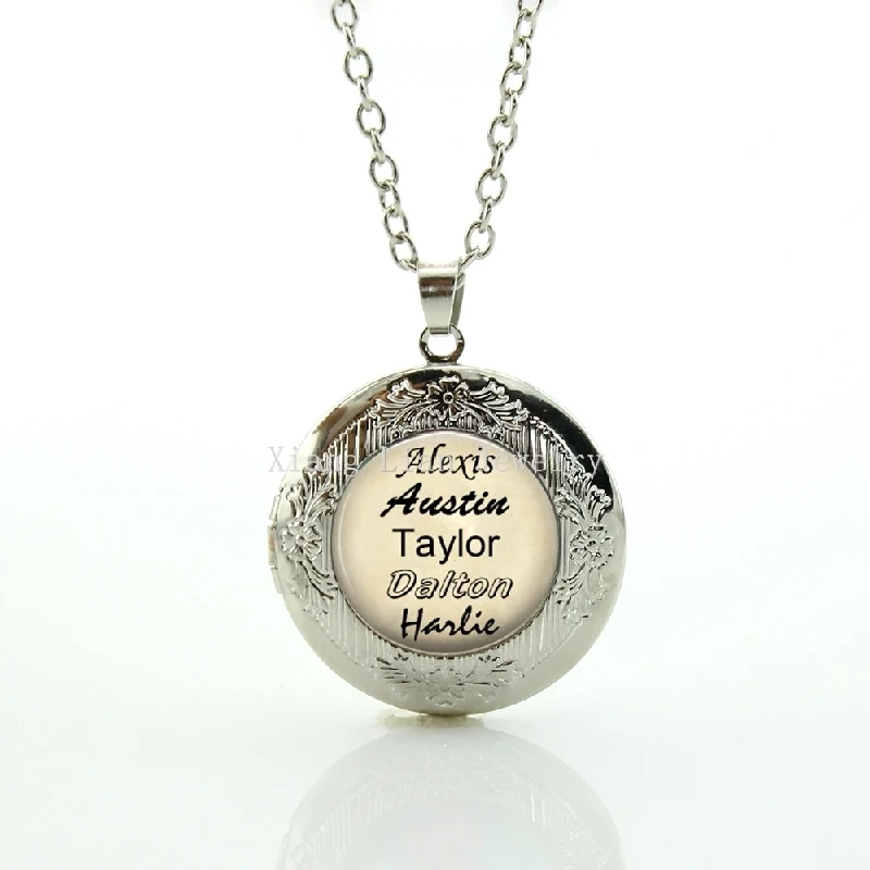 

Brazil world cup football fans jewelry gift Glass cabochon dome alexis austin taylor dalton hankie locket pendant necklace WNK82