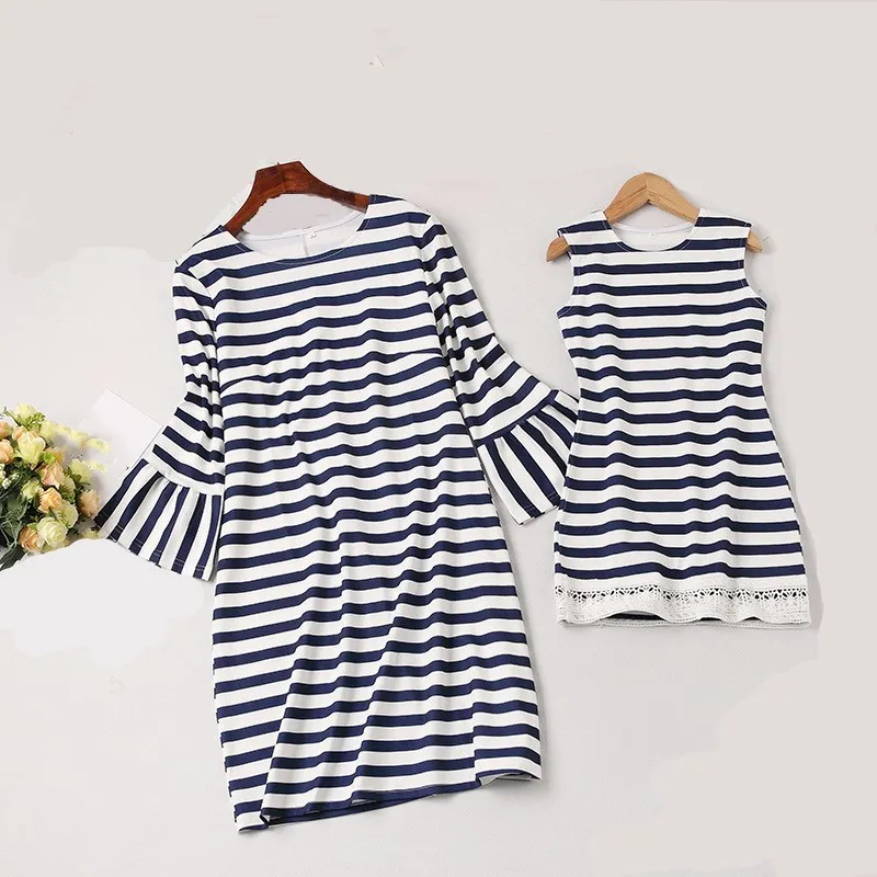 Maternal dress 2018 summer parent-child wear sweet cute dress striped mother five-point sleeve kids sleeveless dress family wear