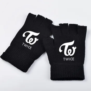 

Twice EXO SEVENTEEN WANNA ONE Gloves Five Finger Half Finger Knit Gloves dropshipping