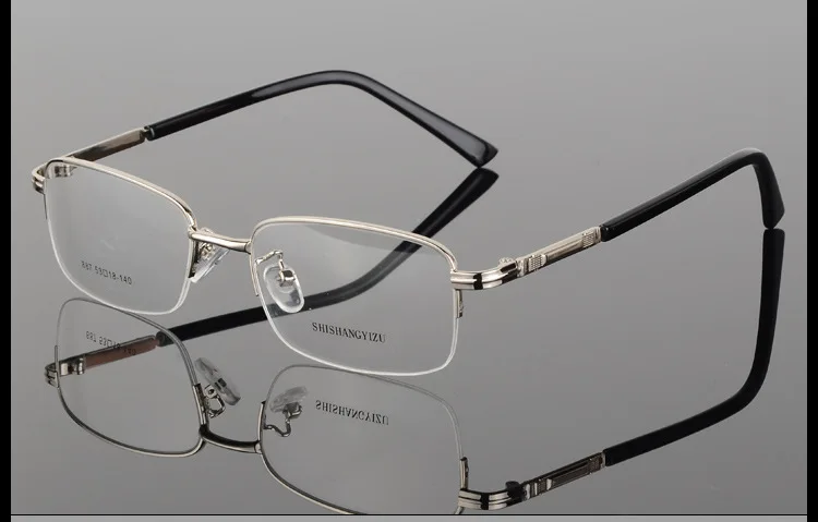 3200644381_1626879440