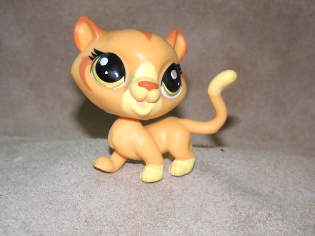 

A27 Original Foreign Trade BIG Head 5cm PLS Pets Shop Children Toy Action Animals Lion Catamount Doll Puppets 90%new