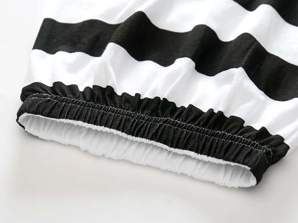 5357925856_2068599042