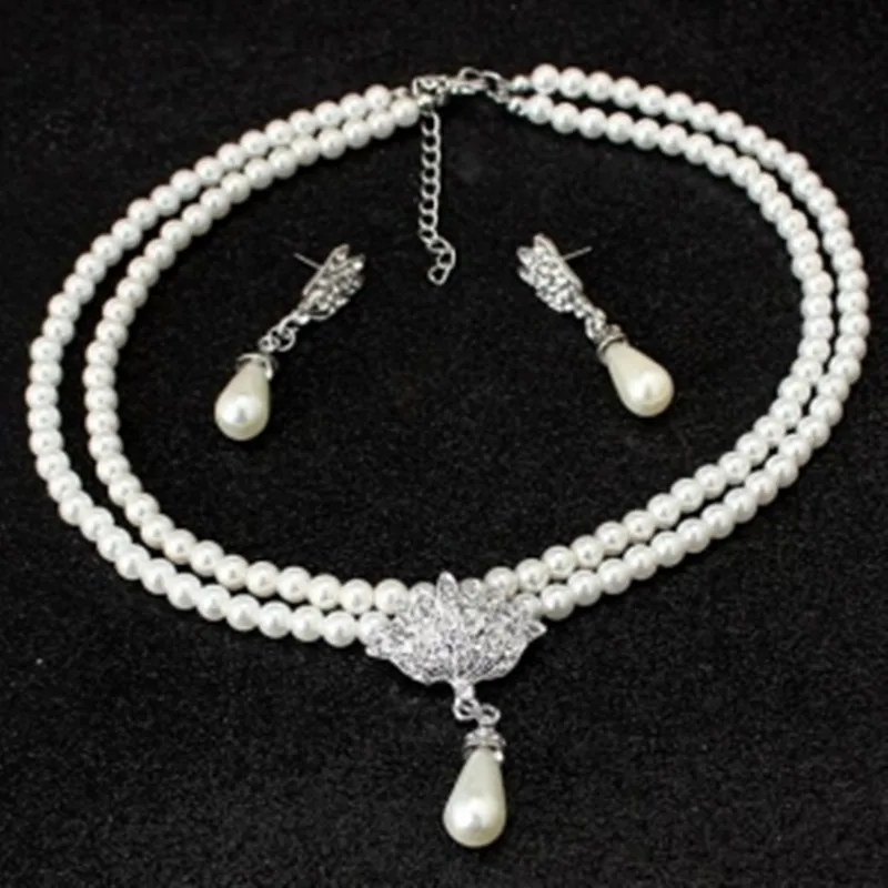 

The new foreign trade items set accessories Europe and the United States bridal jewelry pearl necklace alloy high - grade weddin