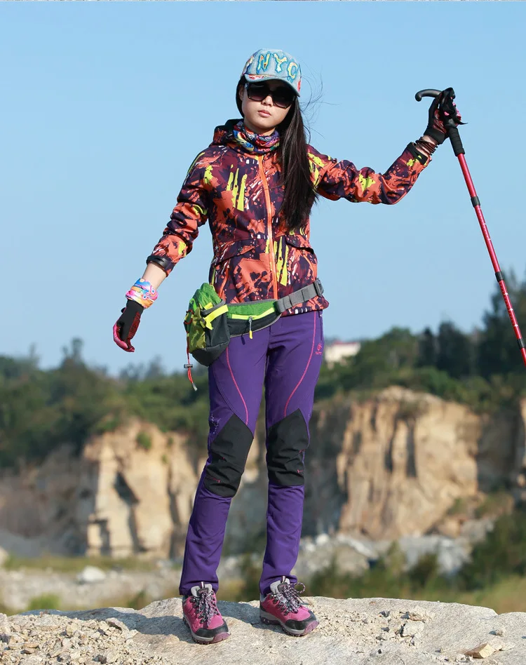Großhandel Frühling Herbst Frauen Camouflage Softshell Warm Lose Mantel Windschutzladung Kleidung Im Freien Bergsteigen Trekking Shirt Von Teawugong, Großhandel Frühling Herbst Frauen Camouflage Softshell Warm Lose Mantel Windschutzladung Kleidung Im Freien Bergsteigen Trekking Shirt Von Teawugong,