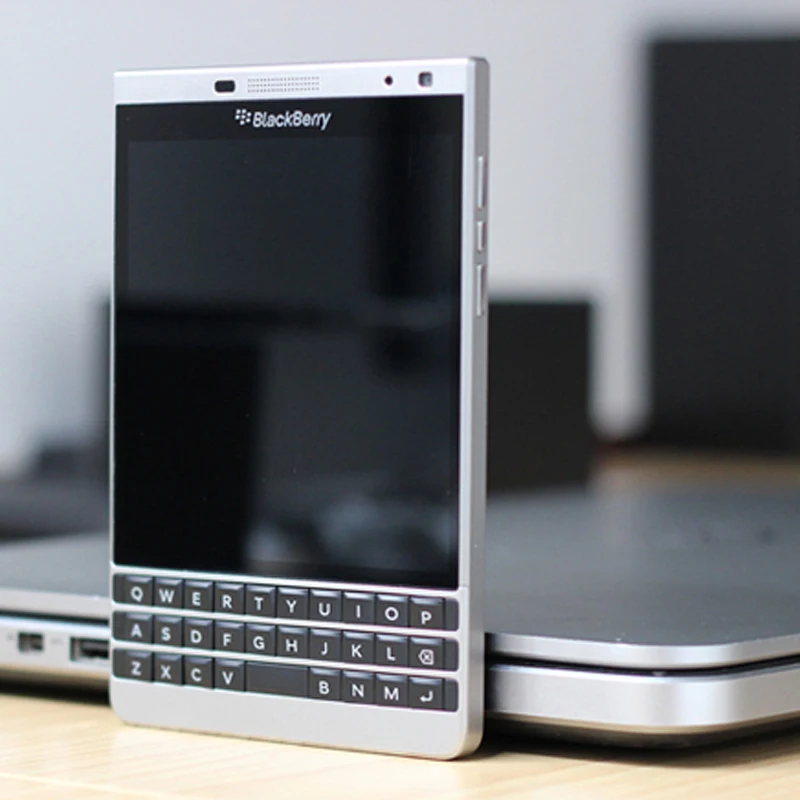Разблокированный оригинальный телефон Blackberry Q30 паспорт серебристого цвета 3 Гб