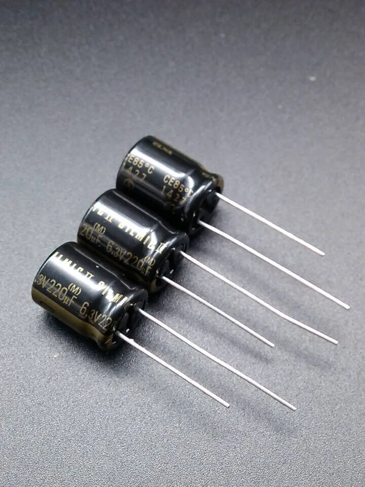 2020 hot sale 10pcs/30pcs ELNA SILMIC II RFS origl authentic 220uF/6.3V new spot SILMICII 220uf free shipping 10pcs electrolytic capacitor 10v220uf 6 3 5 4mm smd aluminum electrolytic capacitor 220uf 10v size：6 3x5 4（mm）