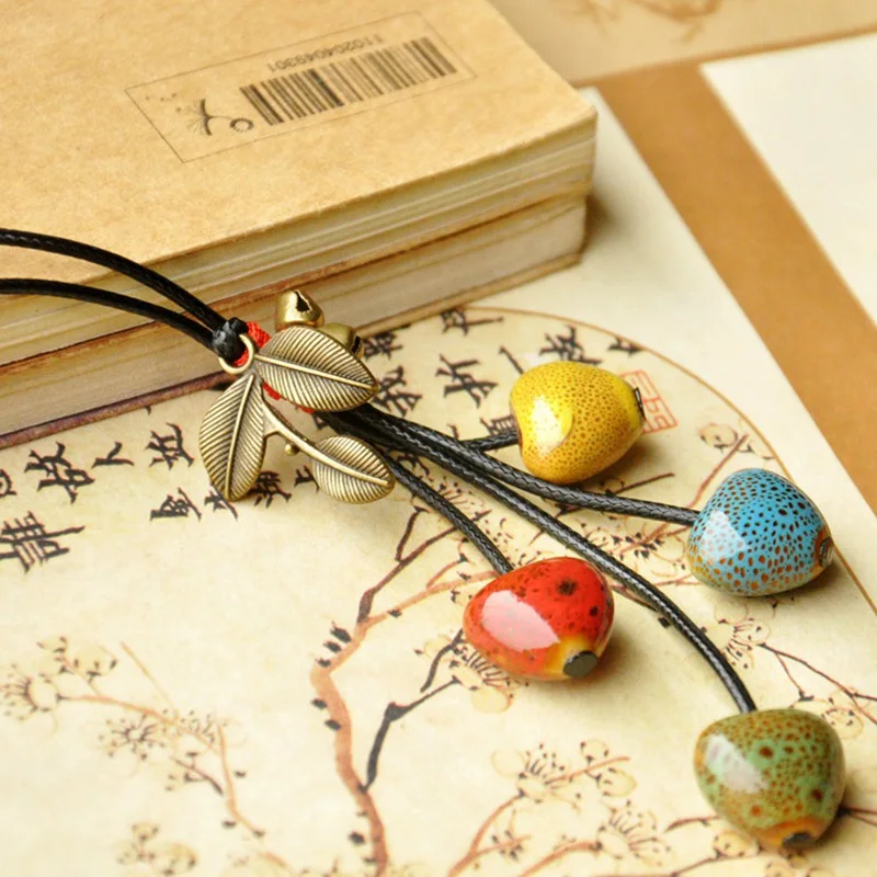 

Ceramic Heart Necklaces Leaf Pendants Choker Long Tassel Sweater Chain Beads Charm Bronze Bell Leather Rope Women Jewelry