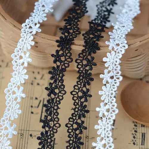 

Hot sale Lace accessories Black and white necklace water soluble lace