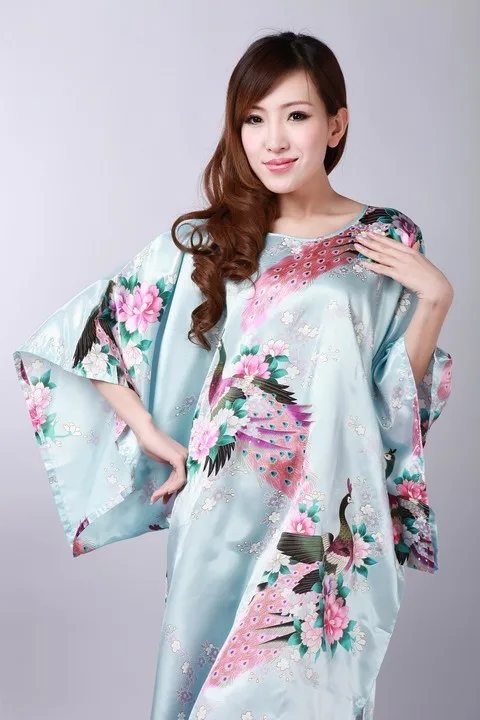 Бесплатная доставка бордовый халат китайской Для женщин Silk район халат кимоно платье павлин один размер тринадцать Цвета оптовая продажа