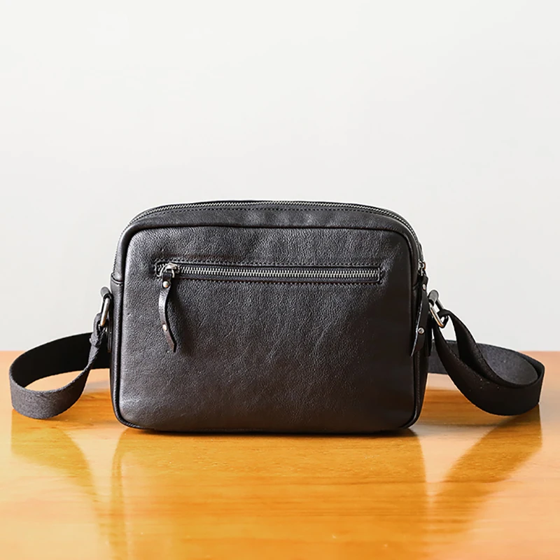 AETOO Handmade single shoulder bag male leather soft leather fashion casual oblique cross bag men's head layer Cow handbag