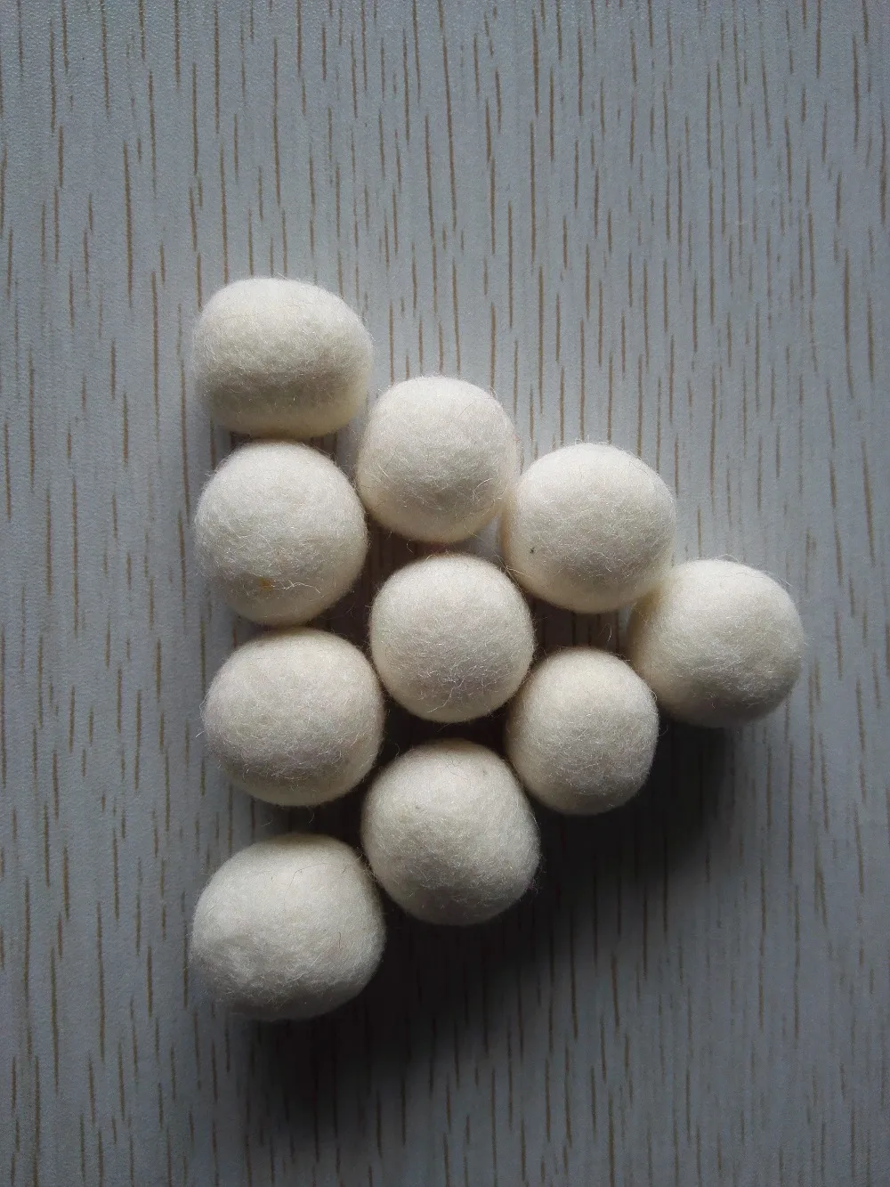 10PCS/LOT 20mm 100% sheep wool yarn dryer balls wedding decoration christmas curtain home wall decor carpet