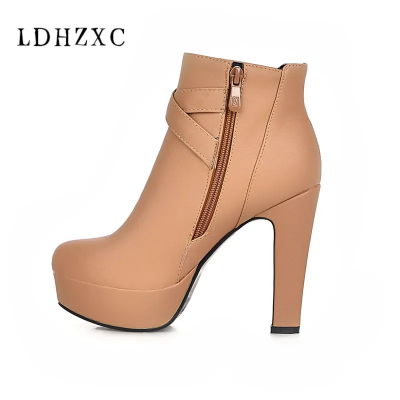 

LDHZXC 2019 Women ankle Boots Winter Shoes Fashion Platform Pointed Toe Knitting Fashion Women Shoes Women Boots