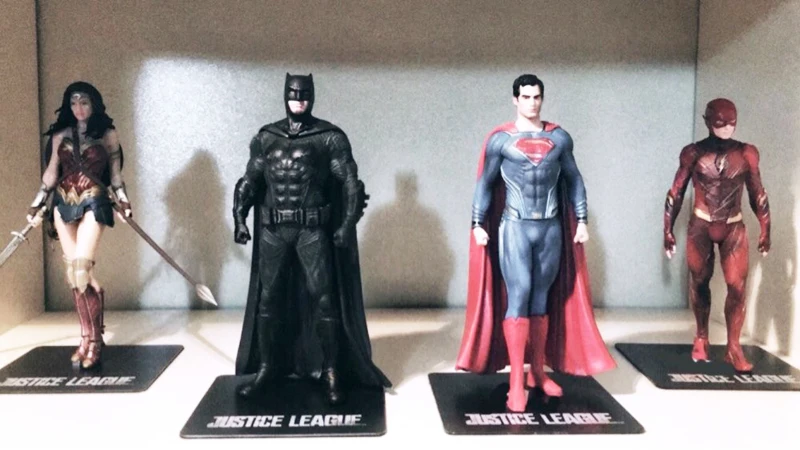 7inch 18cm ARTFX STATUE Justice League Aquaman Cyborg Superman Batman Wonder Woman Flash 1 10 Scale Action Figure Toy Doll (22)