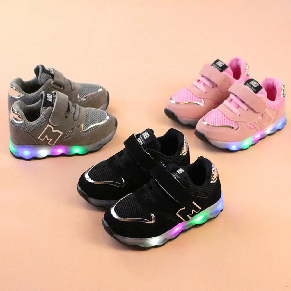 

Kids Sneakers Toddler Mesh Shoes Children Baby Shoes LED Light Up Luminous Sneakers Chaussure Enfant Kids Light Up Shoes