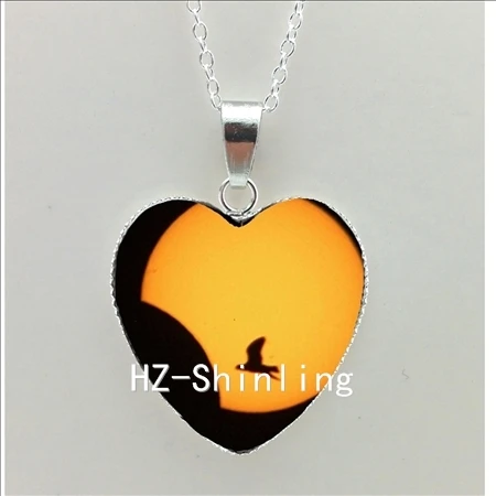 Черный Кот и луна сердце ожерелье животное с Луной кулон в форме сердца, украшения для женщин в форме сердца ожерелье HZ3 - Окраска металла: 14