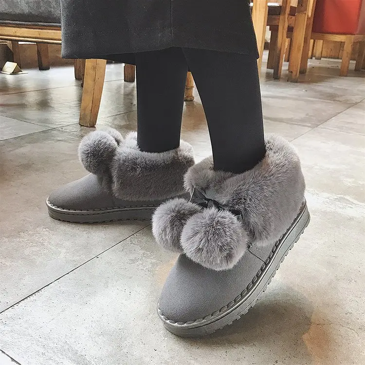 

2018 new cotton shoes plus velvet Korean flat bottom wild boots.