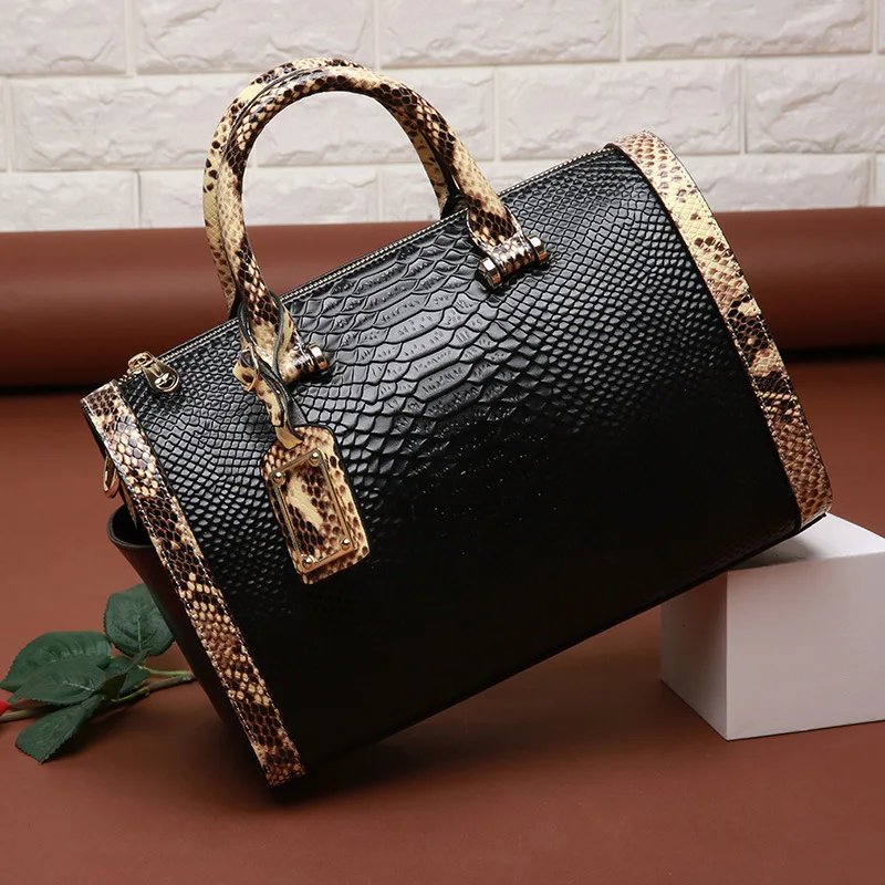 

Women Genuine Leather Handbag Famous Brand Boston Bag Messenger Bags Cow Leather Snake Shoulder Bag Fashion Lady Tote Sac A Main