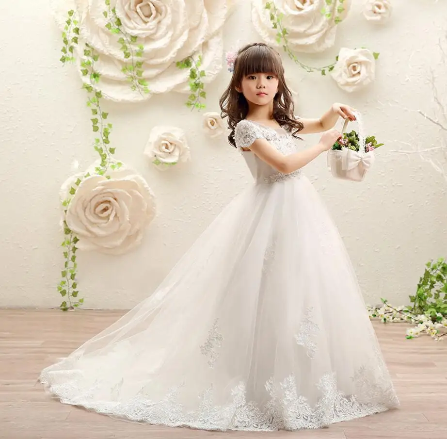 

New Arrival Lovely Girls Lace Appliques A-Line Elagant Wedding Flower Girls First Communion Dresses Princess Gown HW2331