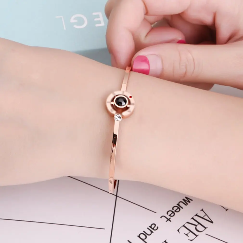 

Charming Women 100 Languages I Love You Memory Bracelet Alloy Rose Gold Roman Numerals Wedding Party Jewelry for Dropshipping