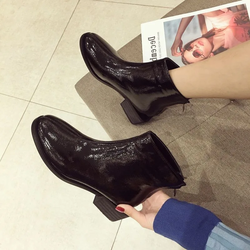

Ankle Round Toe Concise PU Chelsea Boots Women Low Square Heel Zip Martin Boots Platform Solid Winter Casual Ladies Shoes