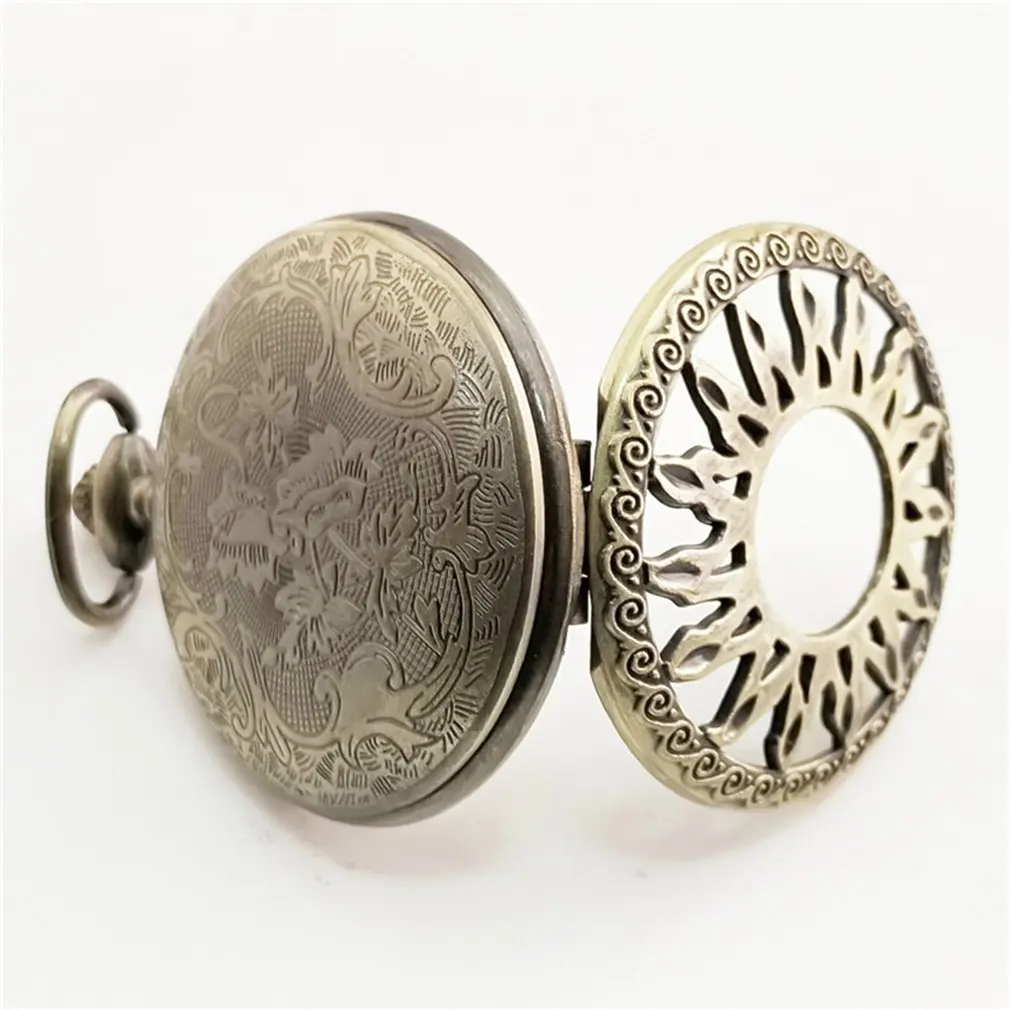 

Sunflower Vintage Antique Round Dial Quartz Pocket Watch Necklace Pendant Clock for Mens Womens Best Gifts