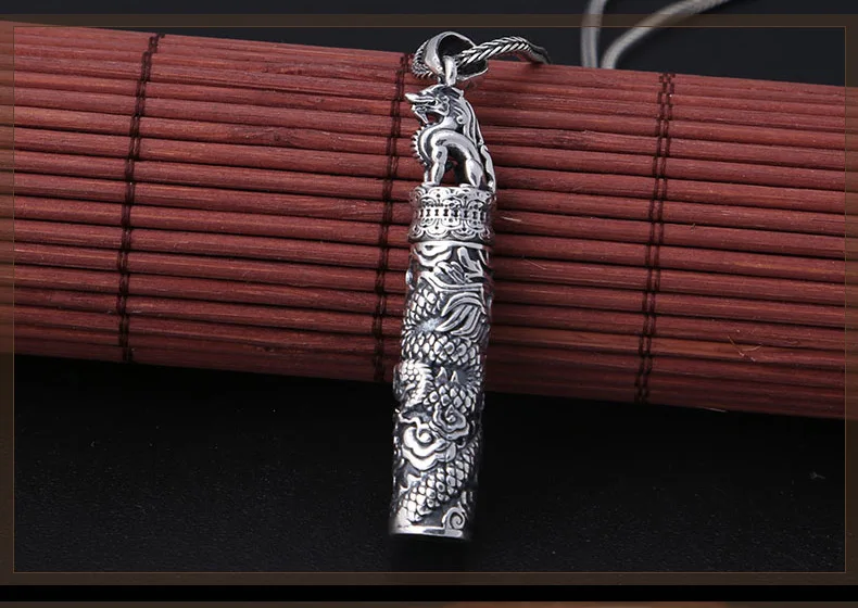 silver-gau-box-pendant0023d