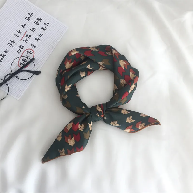 

Cute Animal Print Scarves For Women Kawaii Dot Pattern Hotel Waiter Flight Attendants Woman Scarf Creativity Fashion Head Scarf