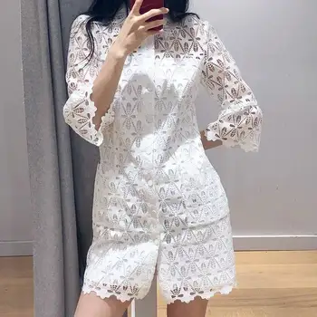 

High Quality Mini Lace Dress Women Sexy Hollow Out Buttons Turn Down Collar 2019 Summer Designer Dresses Elegant Party Vestidos