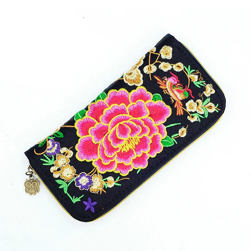 

2019 new national wind embroidered bag clutch embroidery retro envelope long wallet large capacity women's card purse wallet