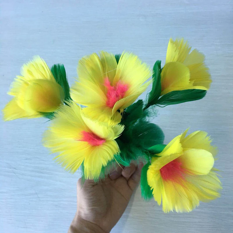 Miracle Flower Feather Flower Magic Tricks Stage Magic Accessory Gimmick Toys Free Shipping