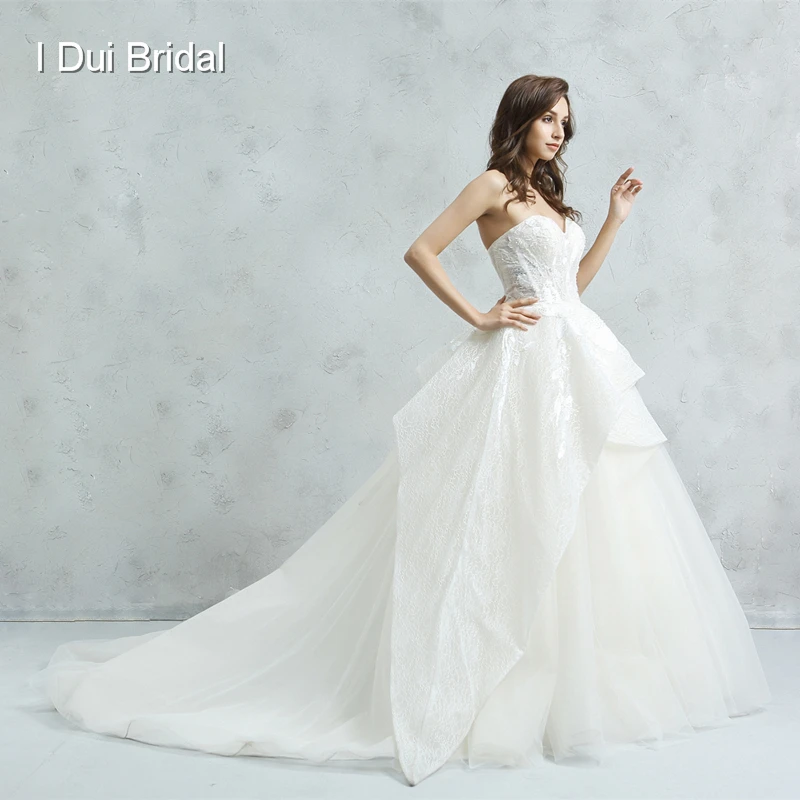 Wedding Dress With Leaf Design 2