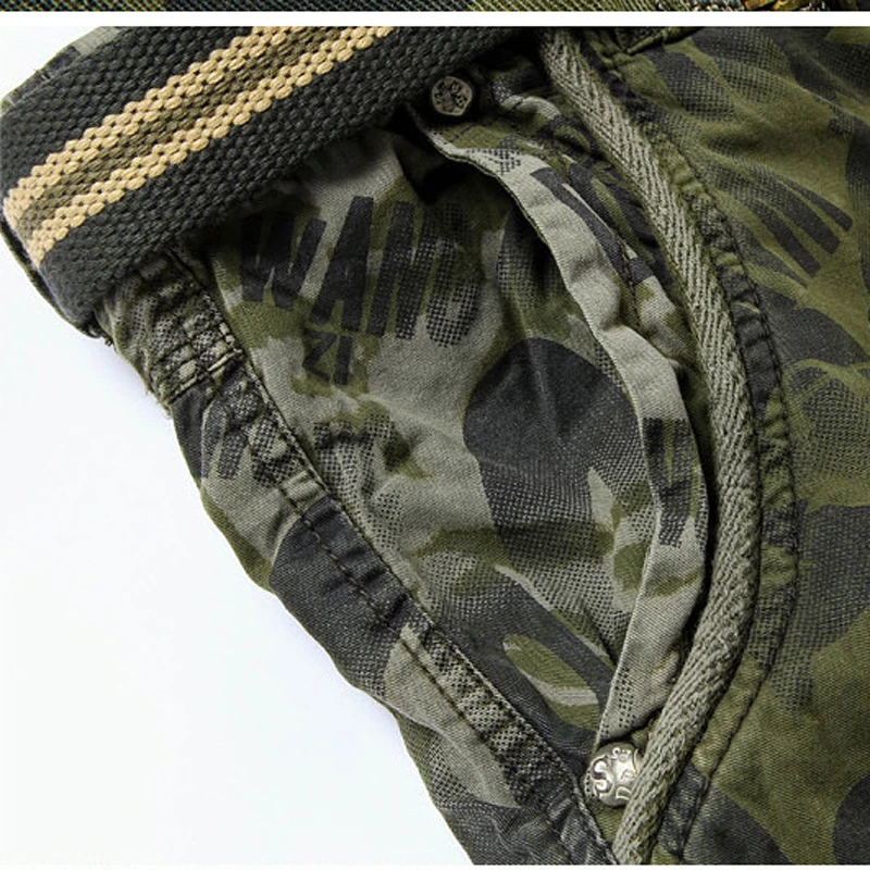 HOT 2019 Summer Tooling shorts male hip-hop cotton loose camouflage Multi-pocket beach bermuda masculina Casual Shorts