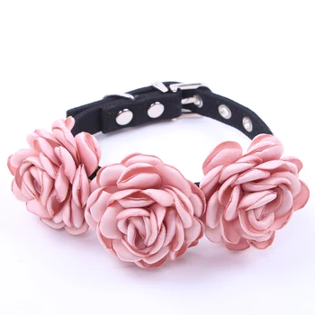 

Pet Dog Collar Necklace Roses Flower Design Princess Cat Puppy Accessory for Small Dogs Puppy Cats