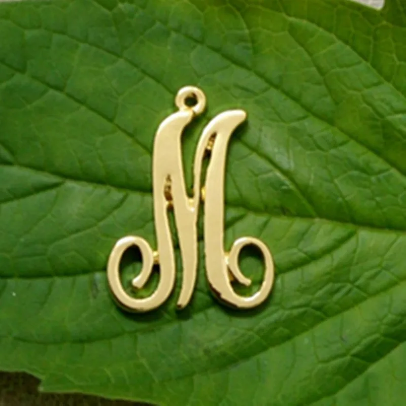 Personalized Letter M pendant Handmade Necklace Custom 26 letters