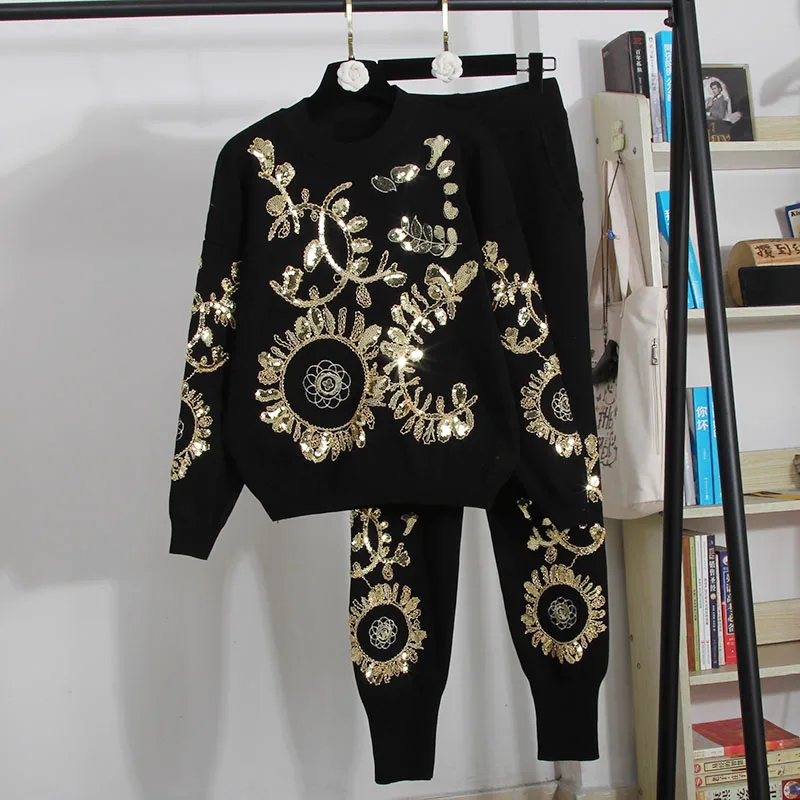 Great quality sequins beading knit suits female heavy industry beading flowers long sleeve sweater + pant two pieces sets wq2167