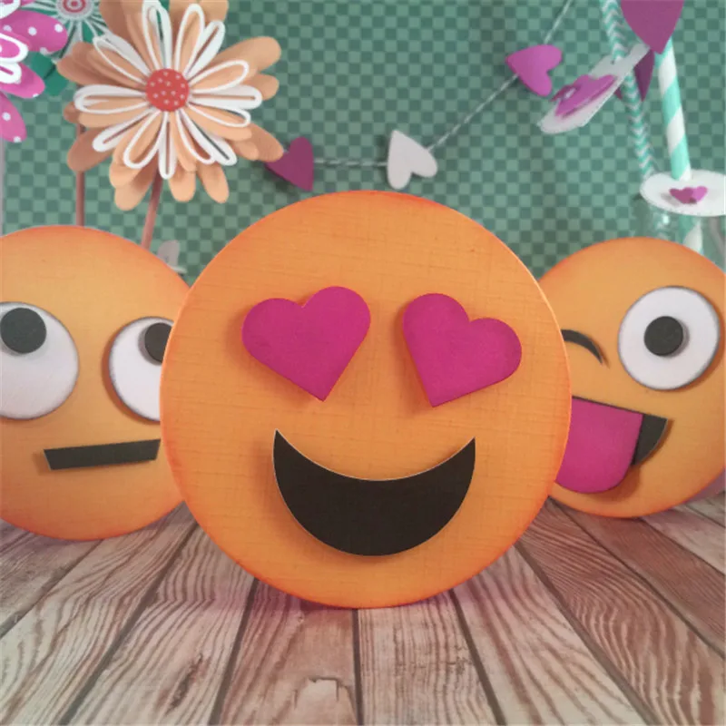 

YaMinSanNiO Emoticons Dies Metal Cutting Dies for Card Making Scrapbooking Craft DIY Cutting Stencil New 2019 Frame Dies