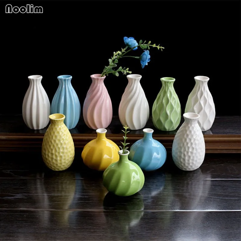 

NOOLIM Mediterranean Sea Animal Creatures Blue Seahorse Ceramic Ornaments Decoration Simple Bedroom Living Room Crafts