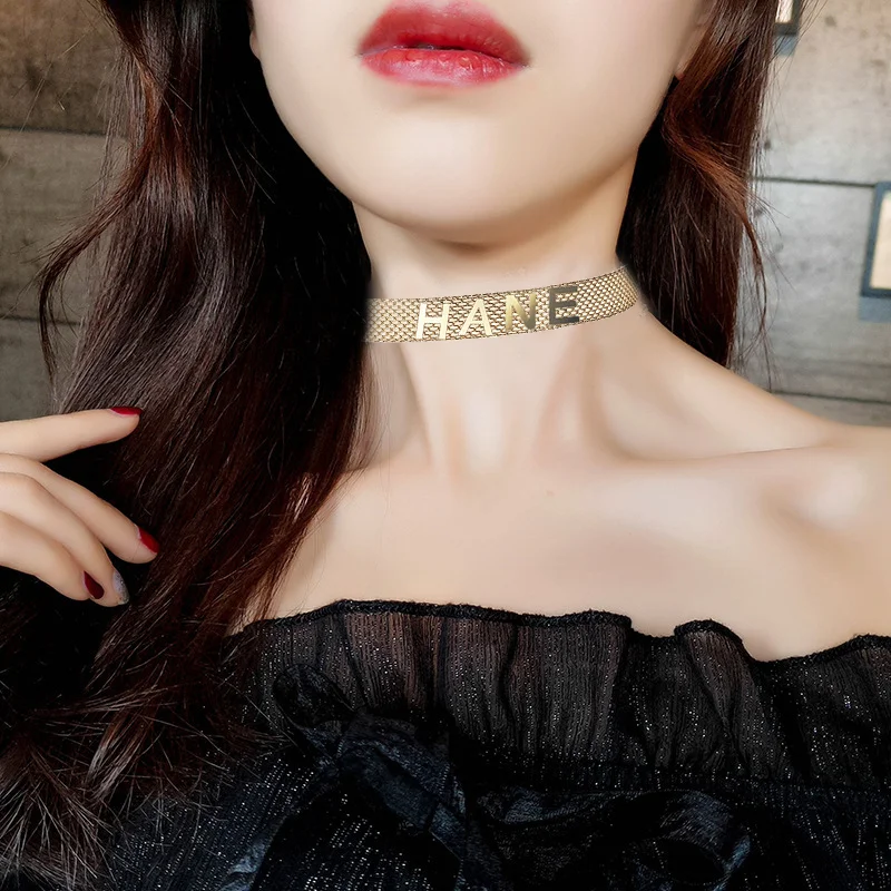 

Ubuhle 2019 New Arrival Letter Choker Necklace Gold Silver Metal Statement Necklaces for Women Sexy Chocker Collar Party Jewelry