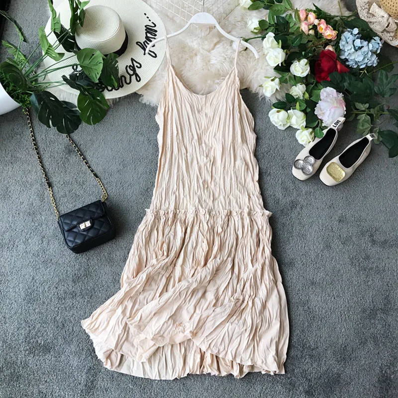 

2019 spring and summer pleated strap dress women's slim pleated new Korean long dress sexy fashion wild solid color dress