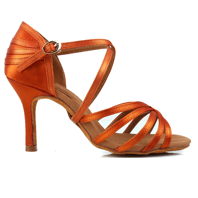 Latinas Heels