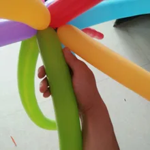 

200pcs.A variable balloon .Craft balloon .A child's gift ball .A long inflatable object .long .Baby's toy ball .