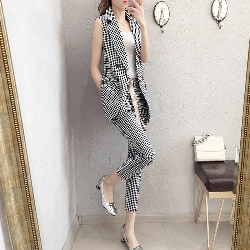 

Fashion temperament nine pants lattice two sets summer New Korean Plaid Sleeveless suit vest + nine pants suit female