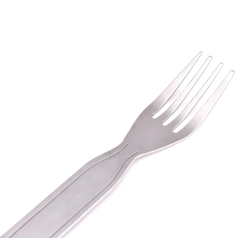 4 unids/set portátil Vajilla picnic al aire libre Utensilios set cuchara de acero inoxidable Tenedores cuchillo Vajilla camping viajar cubertería