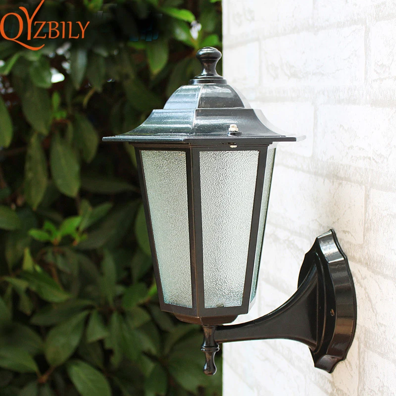 LED Wall Lantern Outside Light Security Exterior Garden Porch Traditional Lamp