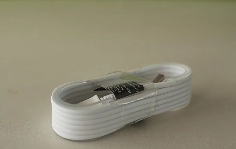 high-quality-wall-charger-5v-2a-9v-1-67a (4)